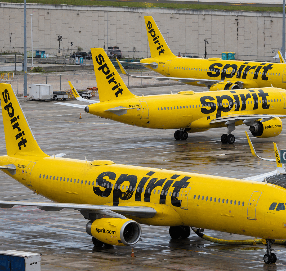 Falência da Spirit Airlines e impacto no setor aéreo expõem crise do modelo low cost
