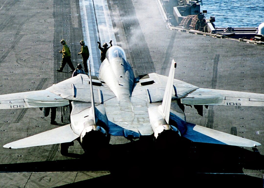 F-14-TOMCAT-pode-voltar-a-voar-novamente-nos-EUA_Foto-Ilustrativa-3