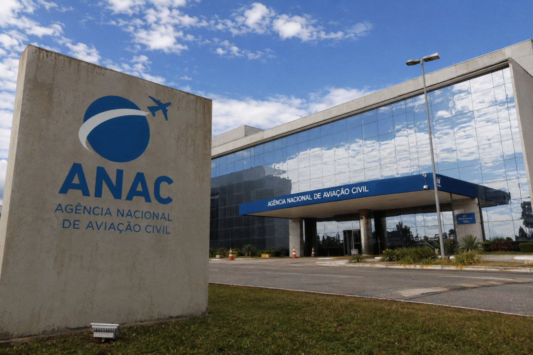 ANAC tem corte de orçamento que afeta pilotos comissários e aviação_Imagem Ilustrativa