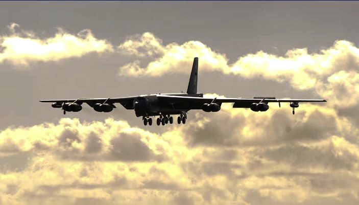 B-52-que-caiu-na-California-testava-sistemas-modernizados-quando-sofreu-acidente_Imagem-USAF-2