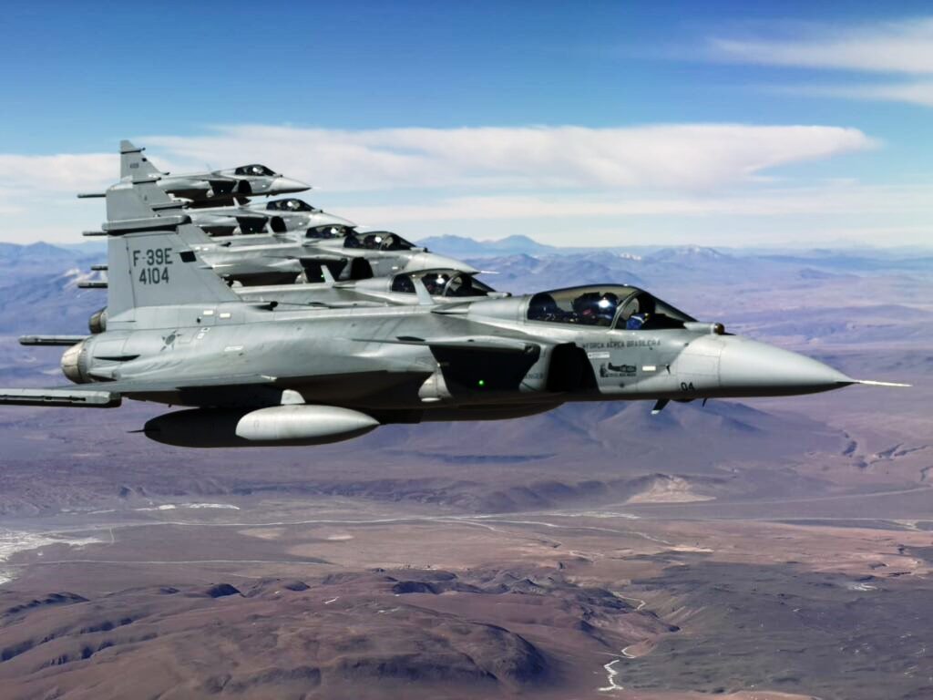 FAB-envia-7-F-39E-Gripen-e-2-KC-390-Millennium-para-Operacao-SALITRE-no-Chile_Imagem-1oGDA-FAB-1