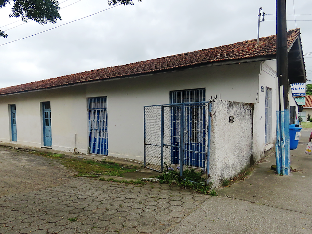 Monumento-Historico-Casa-do-Piloto-abandonada-no-bairro-do-Campeche-em-Florianopolis_Imagem-Aviacao-em-Floripa-3.