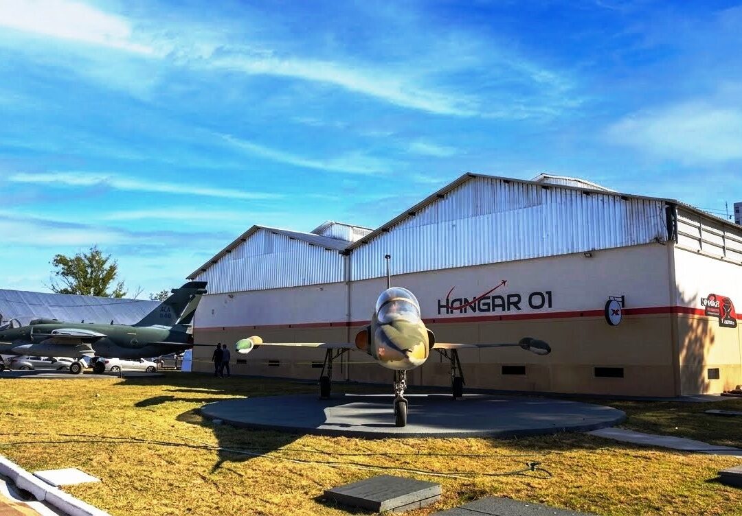 Como é o Museu Aeroespacial Paulista? Conheça a experiência criada pela FAB
