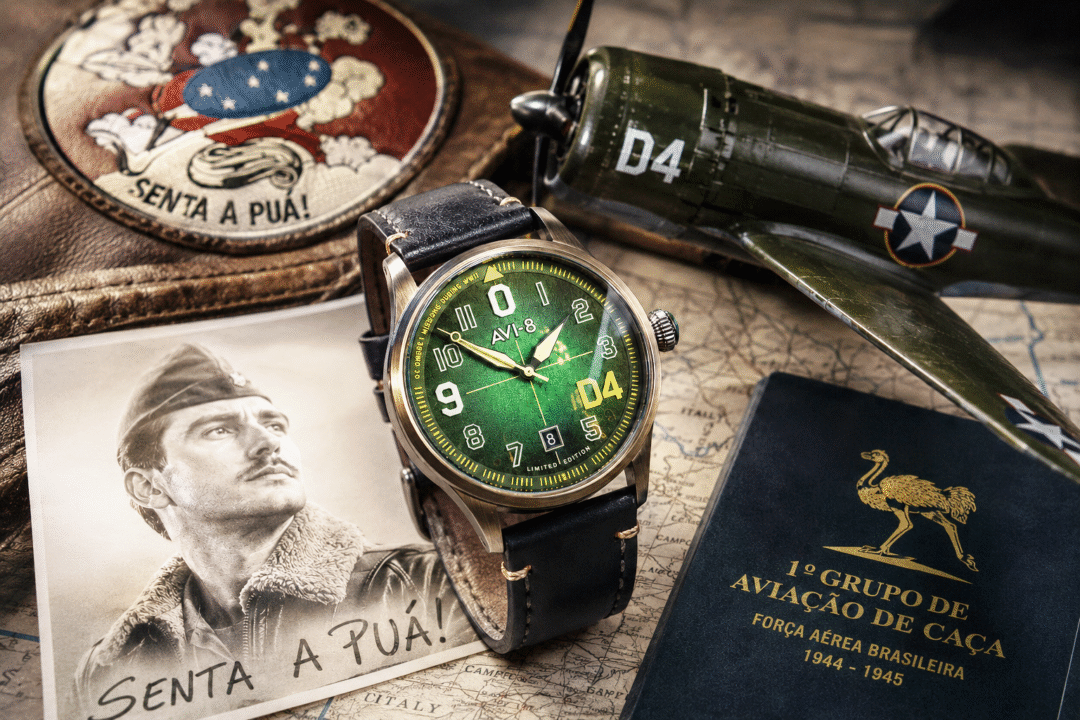 Relógio AVI-8 Flyboy Engineer Moreira Lima em homenagem ao Senta a Pua e à história da FAB 2