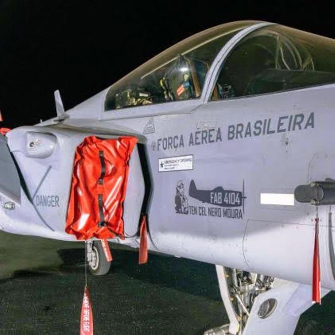 50o-Brodio-dos-Jaguares_Imagem-Saab-5