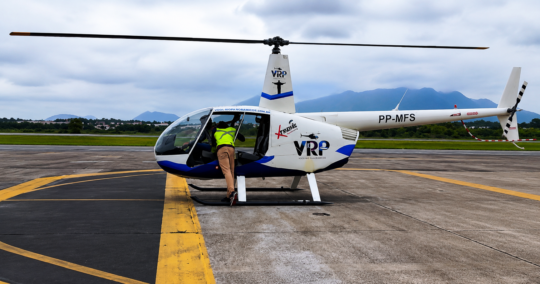 Queda de helicóptero no Rio de Janeiro envolvendo Robinson R44_Imagem Divulgação