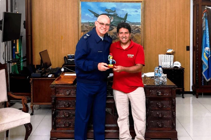 4o-Portoes-Abertos-do-Hangar-2o-EIA-em-Itajuba-1