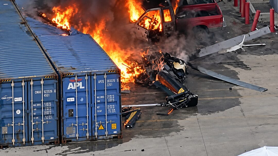 Queda-de-helicoptero-de-TV-em-Los-Angeles-1