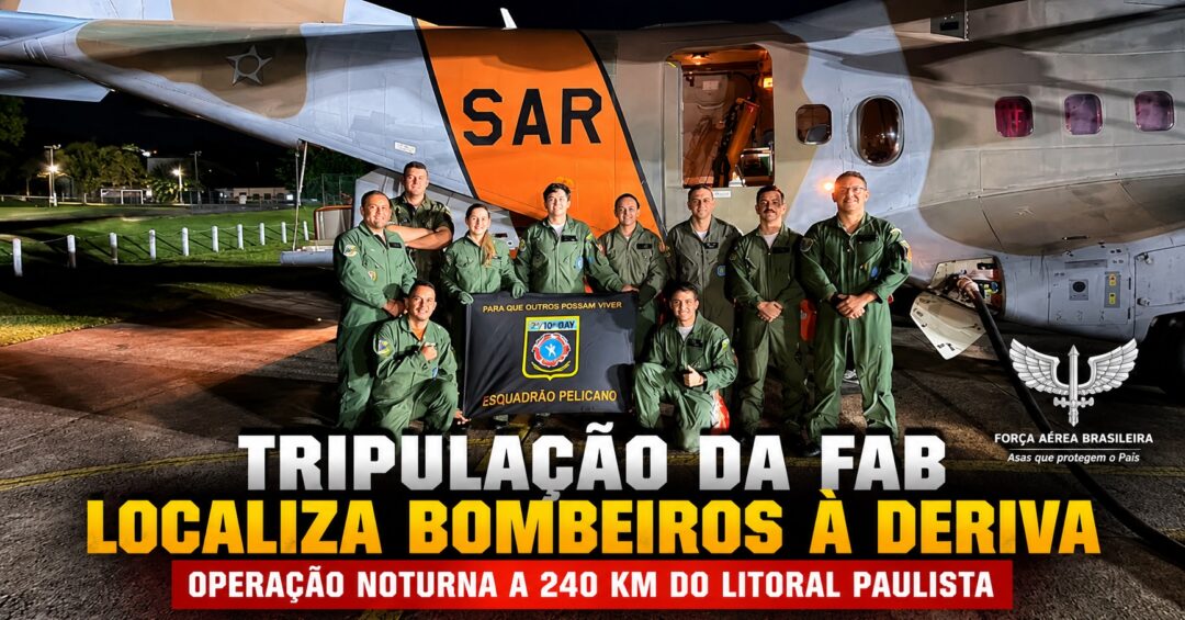 Bombeiros-a-deriva-no-litoral-paulista-militares-do-Esquadrao-Pelicano-da-FAB-diante-da-aeronave-SC-105-Amazonas-SAR_Imagem-FAB